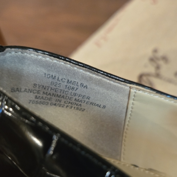 Liz Claiborne Melba Black Patent Loafers with Gold Accent - Picture 8 of 11